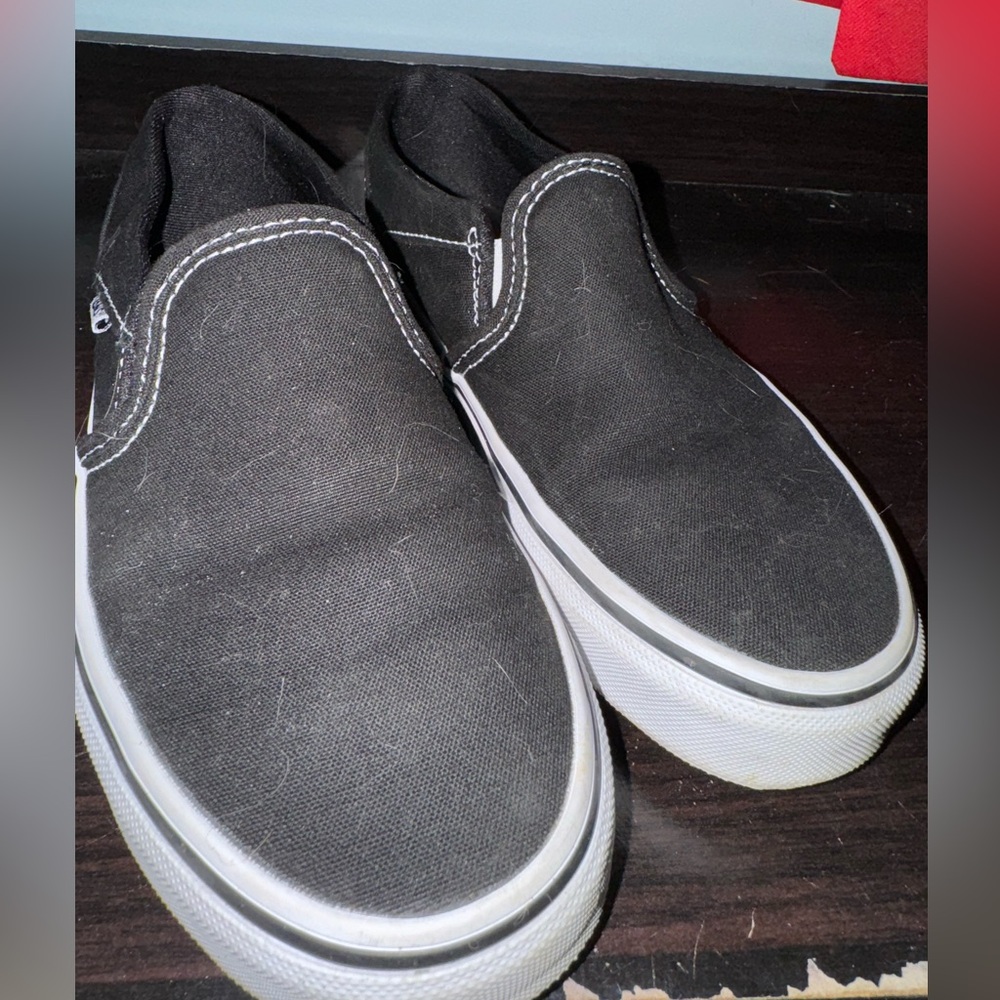 Vans ASHER Slip-On sneaker Size 6